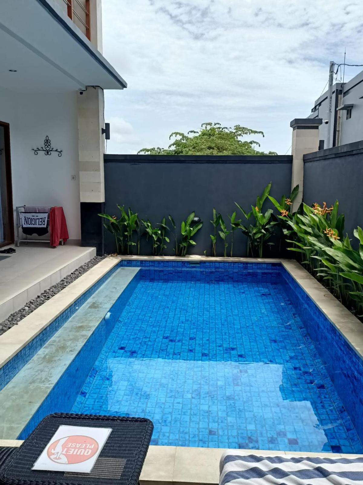 Kasmaran Bali Guest House Munggu Εξωτερικό φωτογραφία